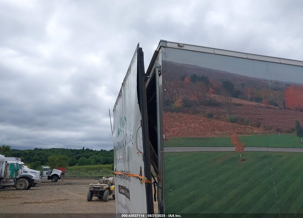 2017 AMERICAN HAULER ENCLOSED TRAILER VIN: 593200J2XH1057013