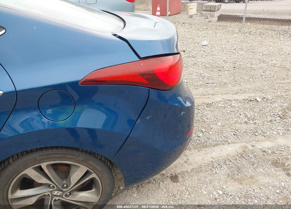 2014 HYUNDAI ELANTRA VIN: KMHDH4AE4EU160793