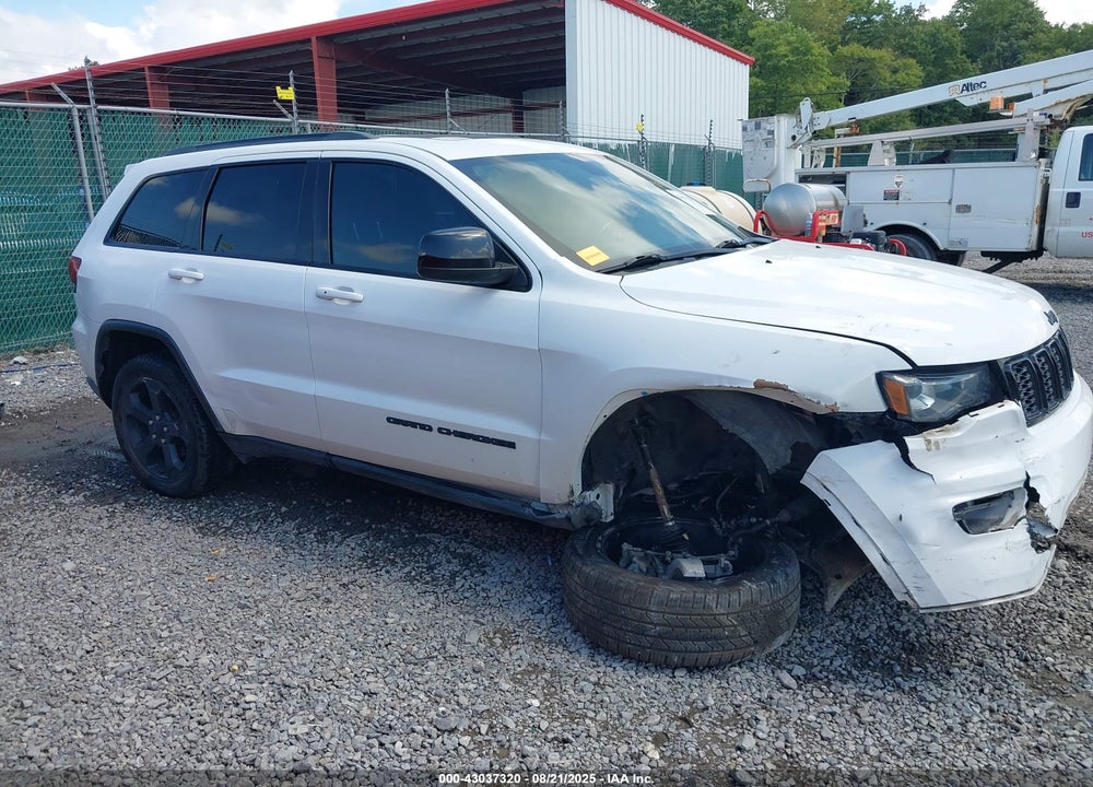 2018 JEEP GRAND CHEROKEE VIN: 1C4RJFAG1JC499796