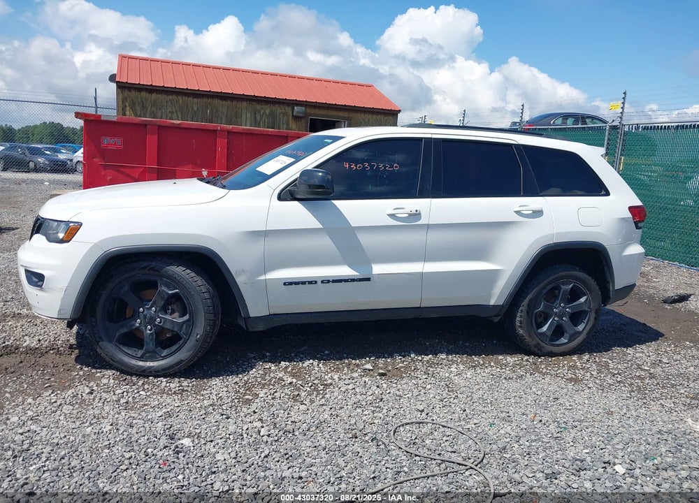 2018 JEEP GRAND CHEROKEE VIN: 1C4RJFAG1JC499796