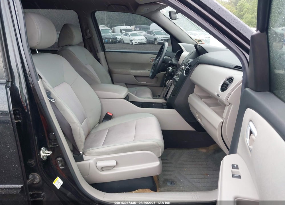 2013 HONDA PILOT VIN: 5FNYF4H46DB025217