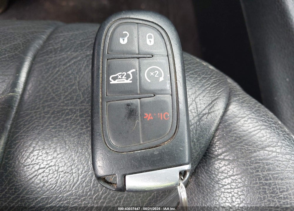 2016 JEEP CHEROKEE LATITUDE VIN: 1C4PJLCB2GW342454