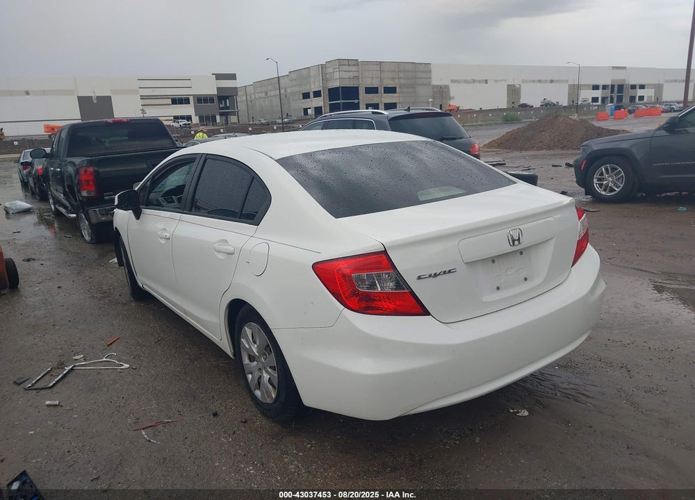 2012 HONDA CIVIC LX VIN: 2HGFB2F57CH318346