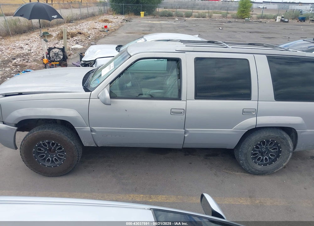 1999 GMC YUKON DENALI VIN: 1GKEK13R3XR918836