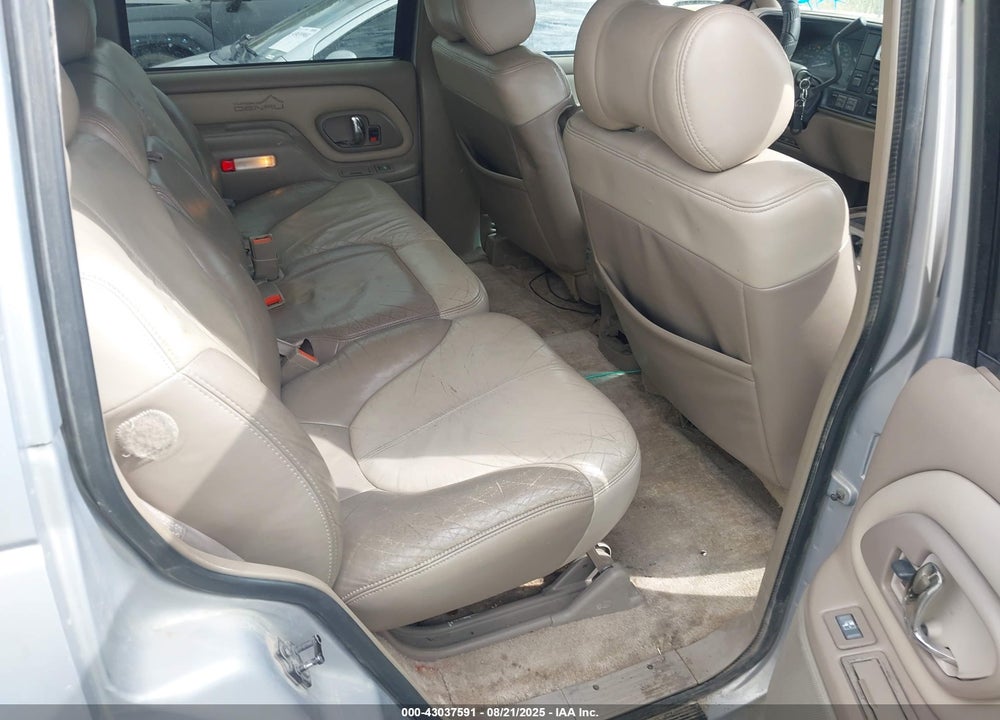1999 GMC YUKON DENALI VIN: 1GKEK13R3XR918836