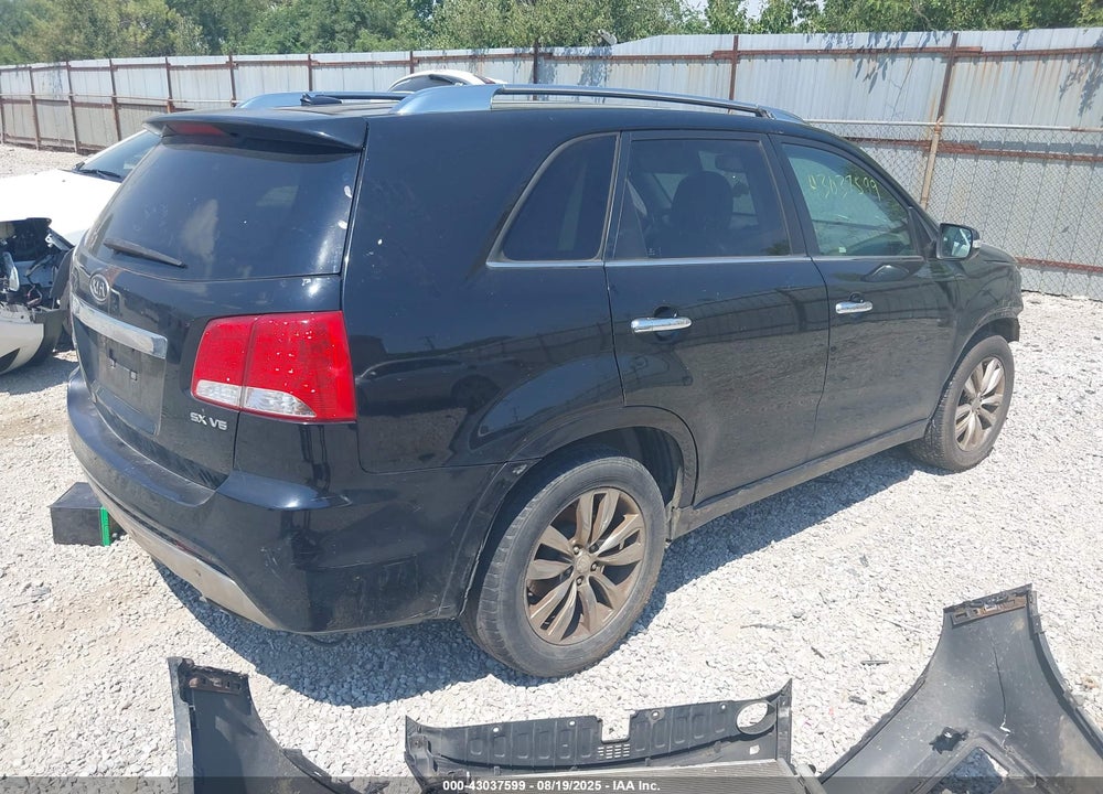 2011 KIA SORENTO VIN: 5XYKW4A20BG092688