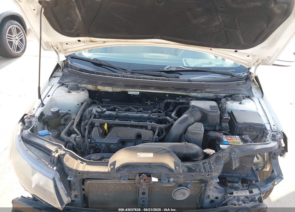 2011 KIA FORTE VIN: KNAFU4A27B5888884