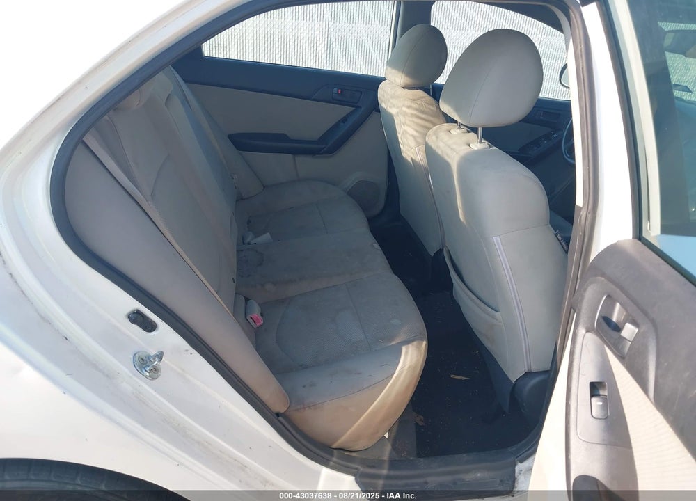 2011 KIA FORTE VIN: KNAFU4A27B5888884