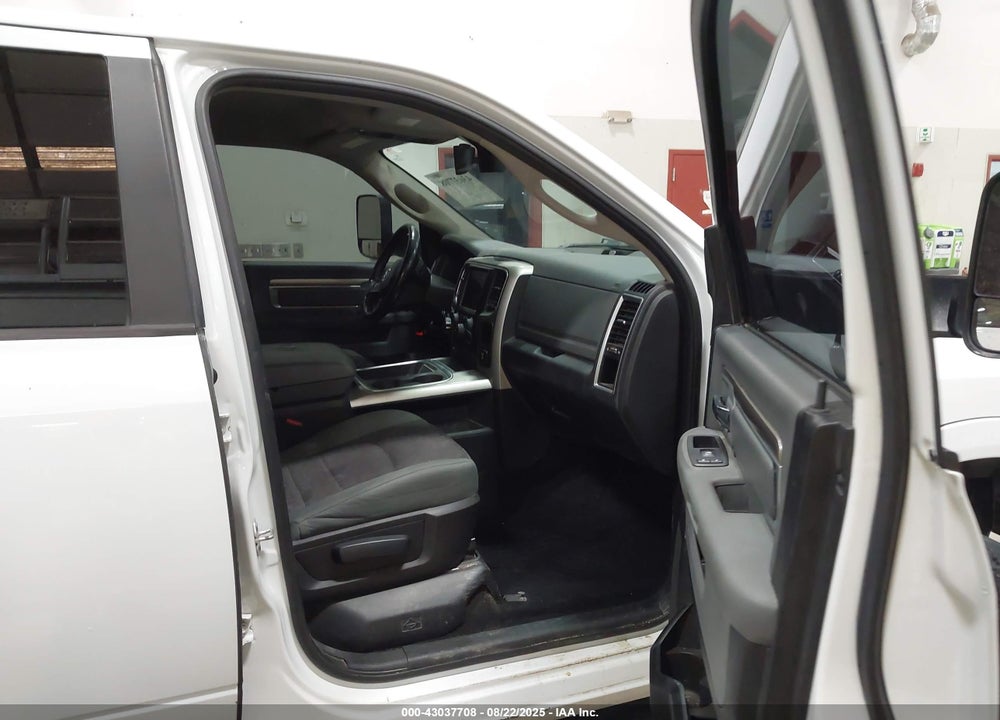 2016 RAM 1500 OUTDOORSMAN VIN: 1C6RR7TT9GS386192