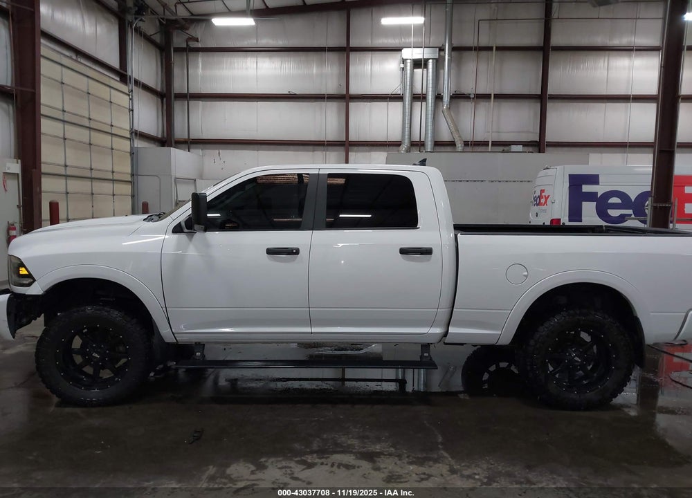 2016 RAM 1500 OUTDOORSMAN VIN: 1C6RR7TT9GS386192