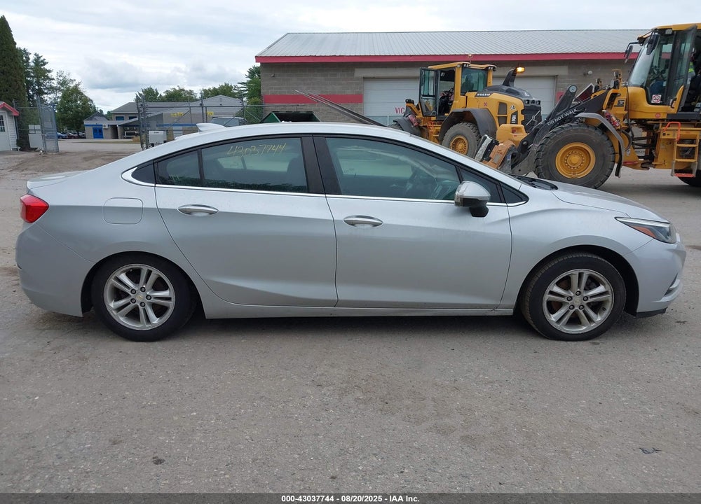 2017 CHEVROLET CRUZE VIN: 1G1BE5SMXH7115191