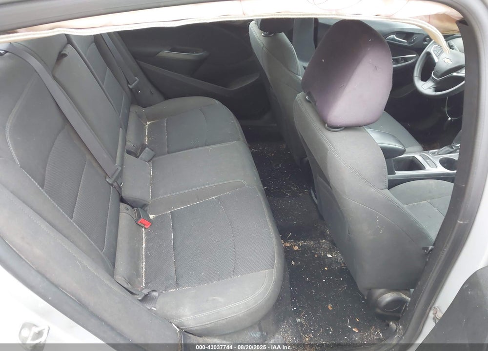 2017 CHEVROLET CRUZE VIN: 1G1BE5SMXH7115191