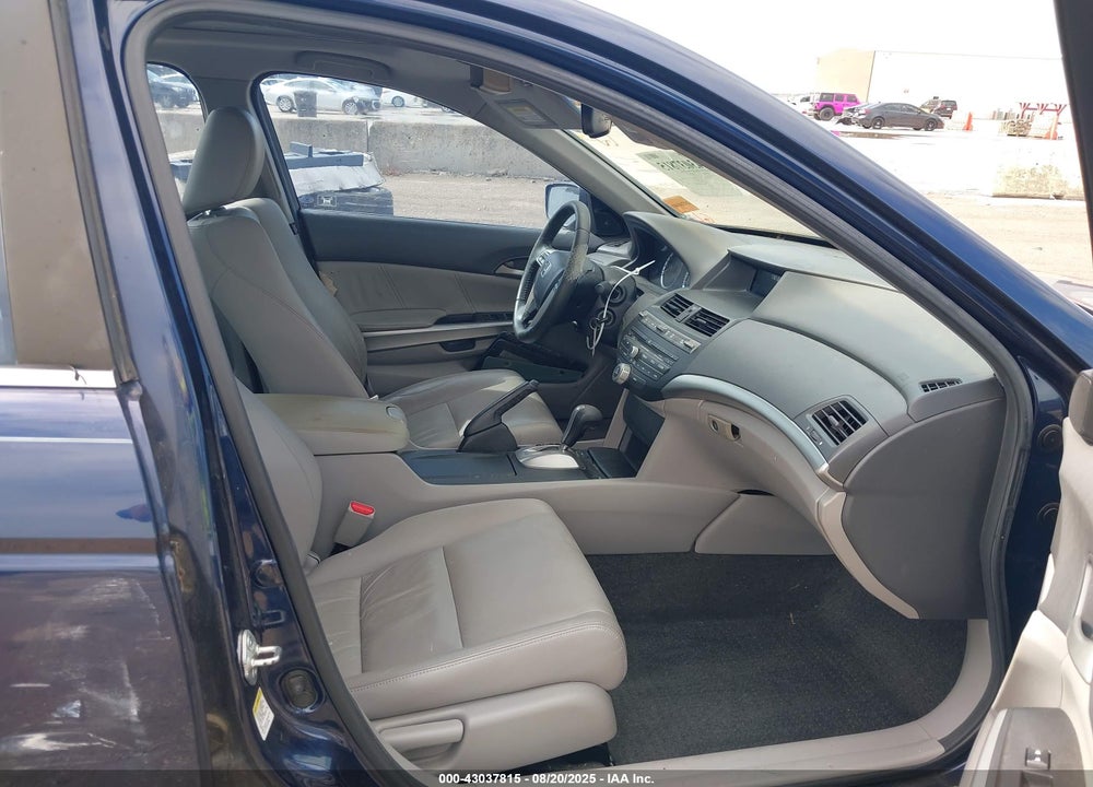 2010 HONDA ACCORD 2.4 EX-L VIN: 1HGCP2F85AA152919