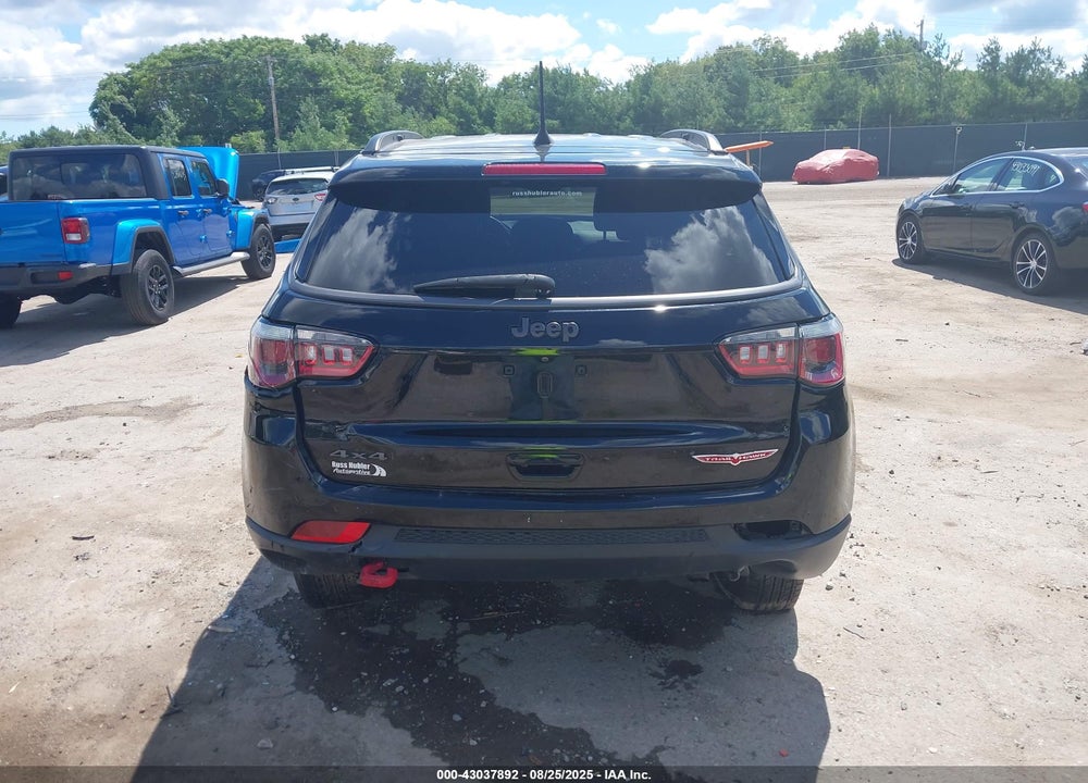 2019 JEEP COMPASS TRAILHAWK 4X4 VIN: 3C4NJDDB8KT840443