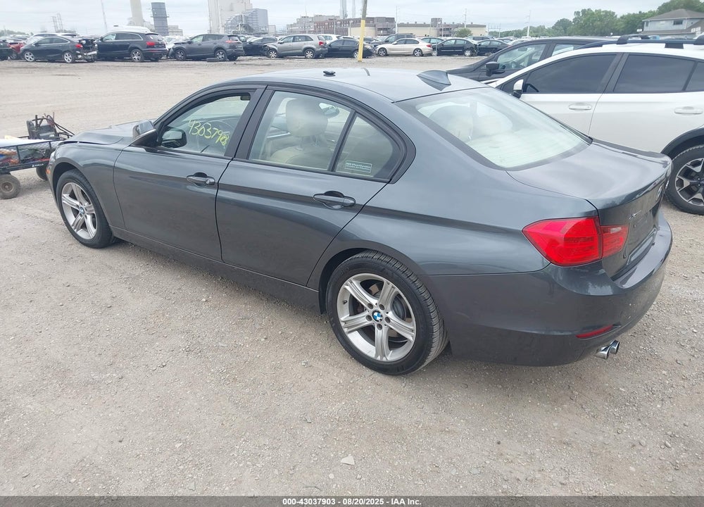 2013 BMW 3 SERIES VIN: WBA3B5G53DNS04142
