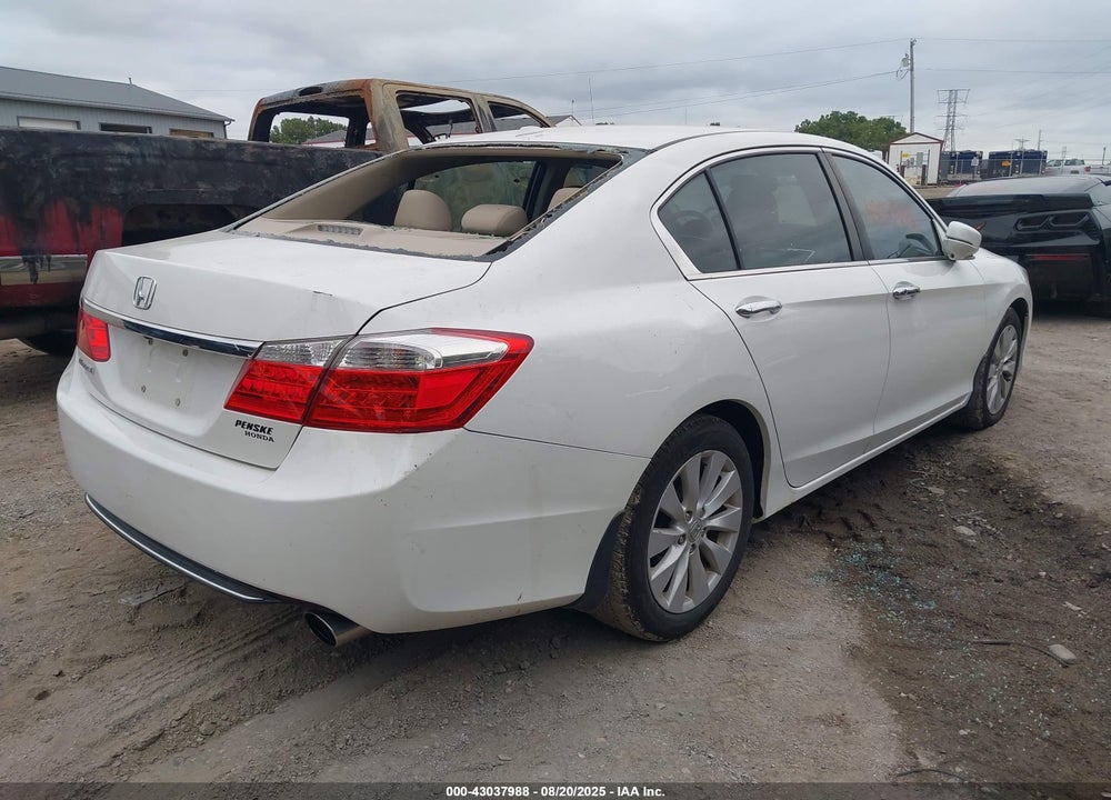 2013 HONDA ACCORD VIN: 1HGCR2F8XDA236491