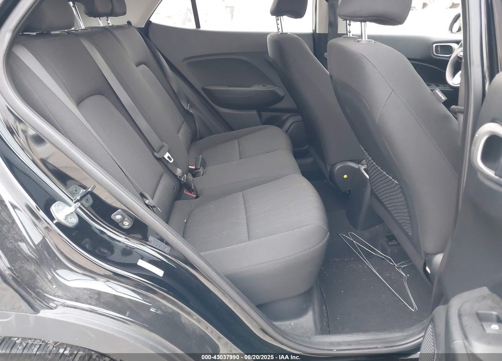 2022 HYUNDAI VENUE VIN: KMHRB8A37NU176998