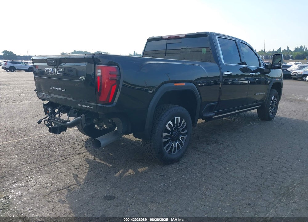 2024 GMC SIERRA 3500HD 4WD  STANDARD BED DENALI ULTIMATE VIN: 1GT49YEYXRF432528
