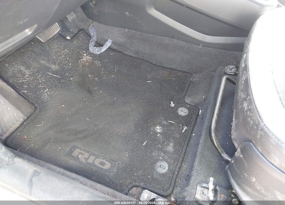 2017 KIA RIO VIN: KNADM4A38H6063567