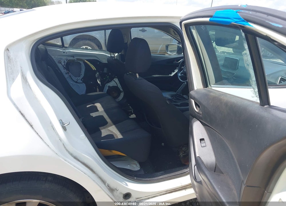 2016 MAZDA 3 I SPORT VIN: JM1BM1U73G1307483