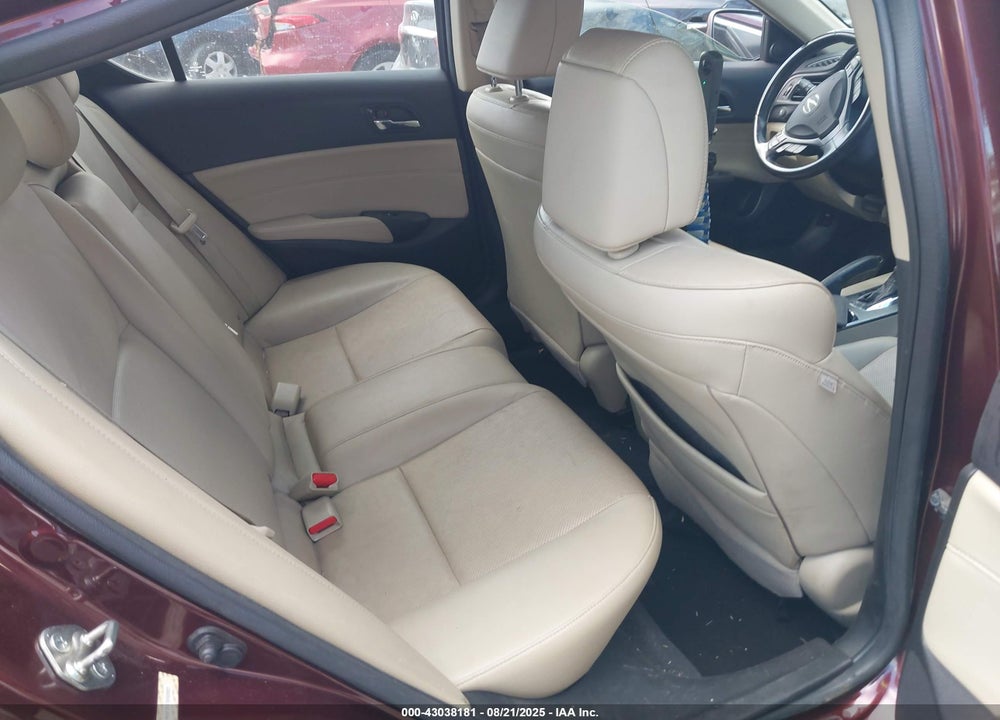 2013 ACURA ILX VIN: 19VDE1F57DE020523