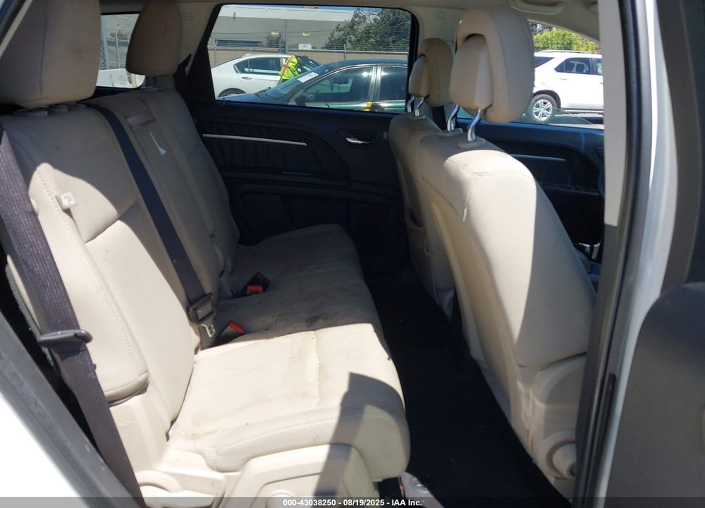 2010 DODGE JOURNEY SXT VIN: 3D4PG5FV5AT238802
