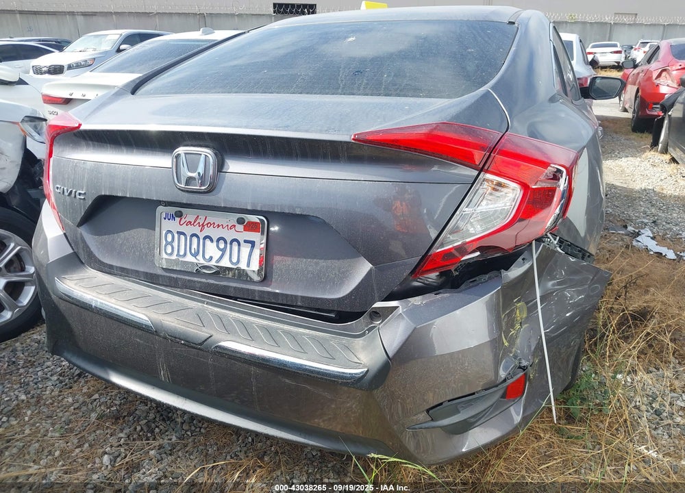 2018 HONDA CIVIC LX VIN: 2HGFC2F55JH559364