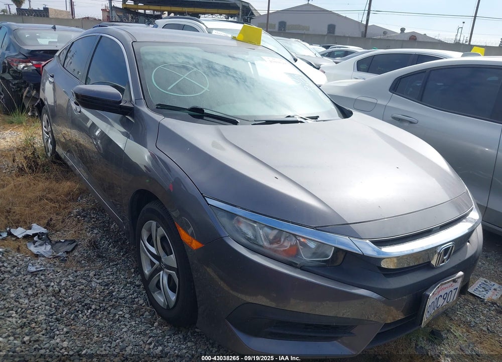 2018 HONDA CIVIC LX VIN: 2HGFC2F55JH559364