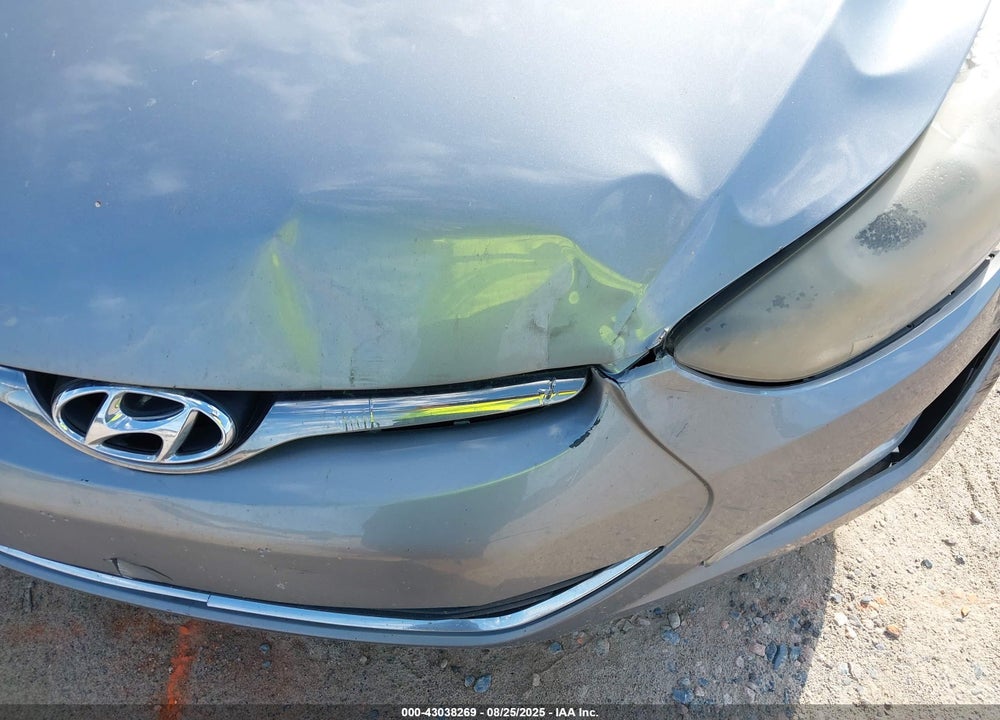 2015 HYUNDAI ELANTRA LIMITED VIN: KMHDH4AE3FU322589