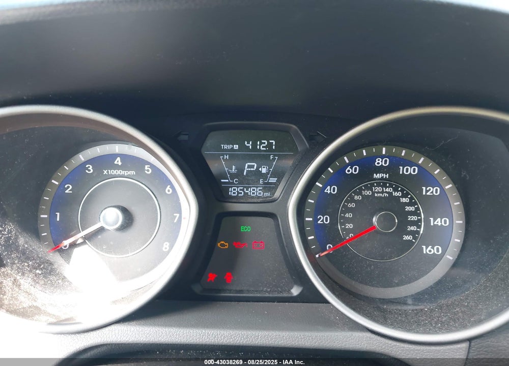 2015 HYUNDAI ELANTRA LIMITED VIN: KMHDH4AE3FU322589