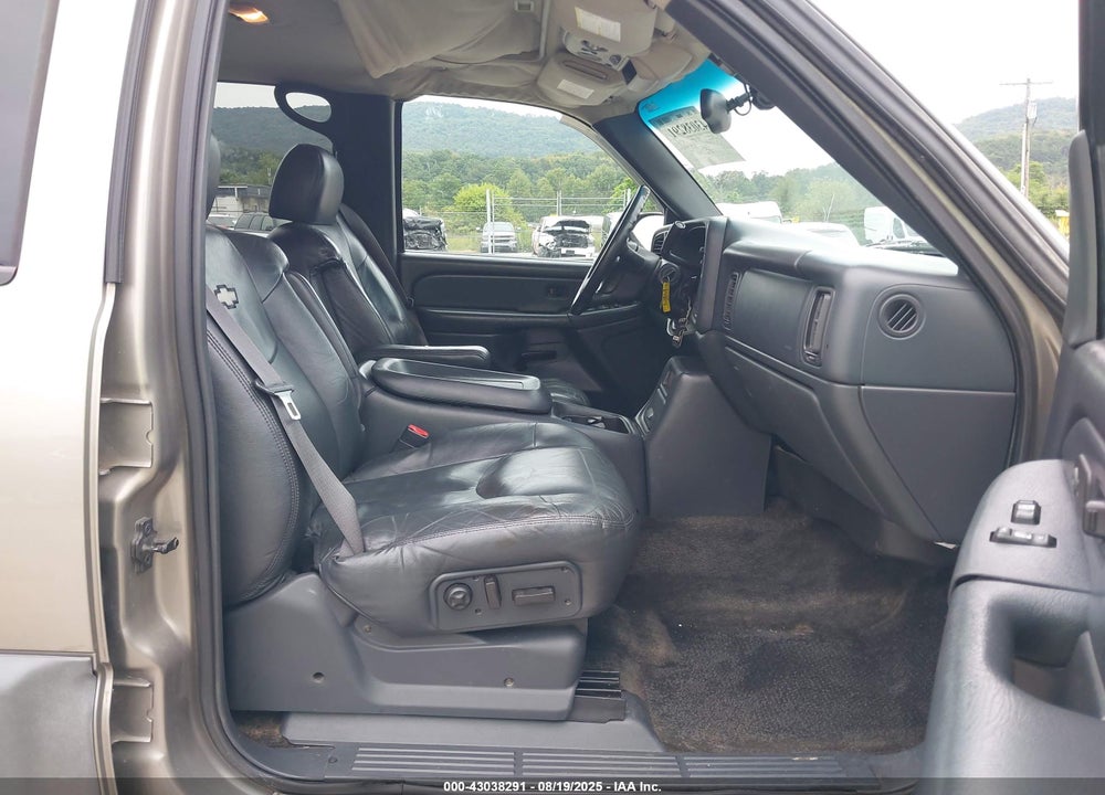 2002 CHEVROLET AVALANCHE 1500 VIN: 3GNEK13T12G216666