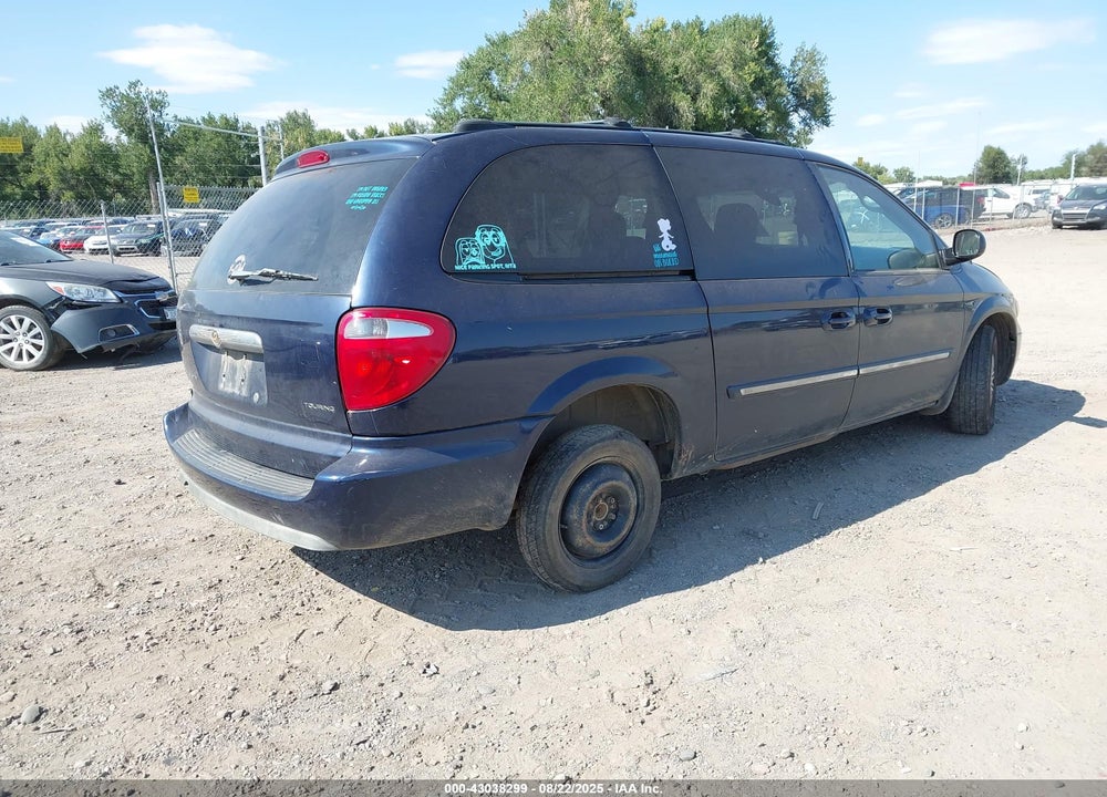 2005 CHRYSLER TOWN & COUNTRY TOURING VIN: 2C4GP54L15R523102