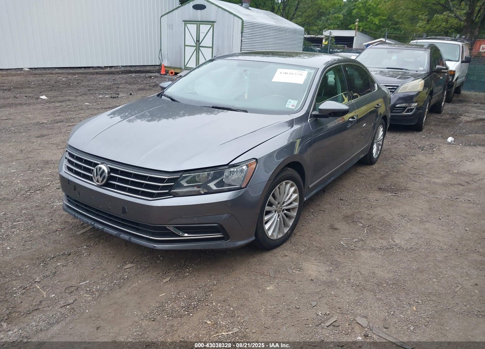 2016 VOLKSWAGEN PASSAT VIN: 1VWBS7A32GC012807