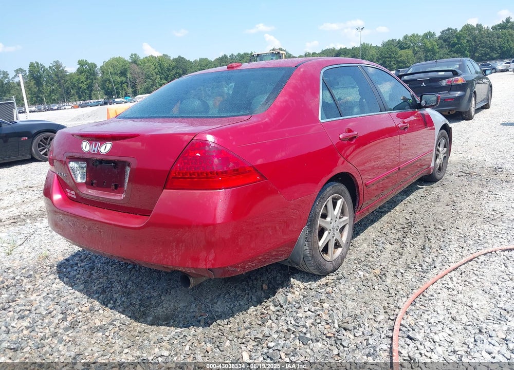 2007 HONDA ACCORD VIN: 1HGCM56857A021234