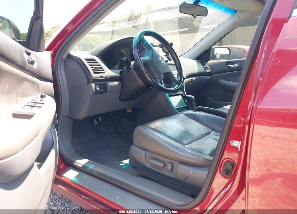 2007 HONDA ACCORD VIN: 1HGCM56857A021234