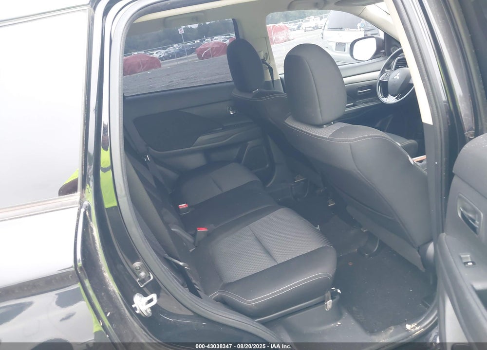 2016 MITSUBISHI OUTLANDER VIN: JA4AZ3A30GZ008362