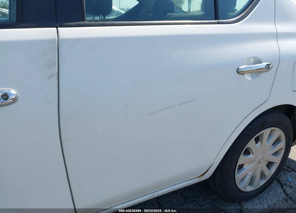 2016 NISSAN VERSA VIN: 3N1CN7AP2GL803329