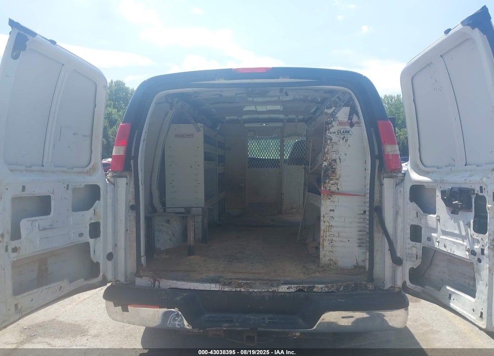 2011 CHEVROLET EXPRESS 3500 WORK VAN VIN: 1GCZGTBG5B1174528