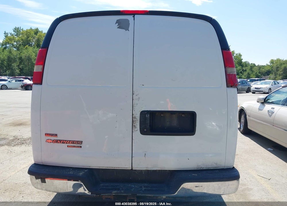 2011 CHEVROLET EXPRESS 3500 WORK VAN VIN: 1GCZGTBG5B1174528