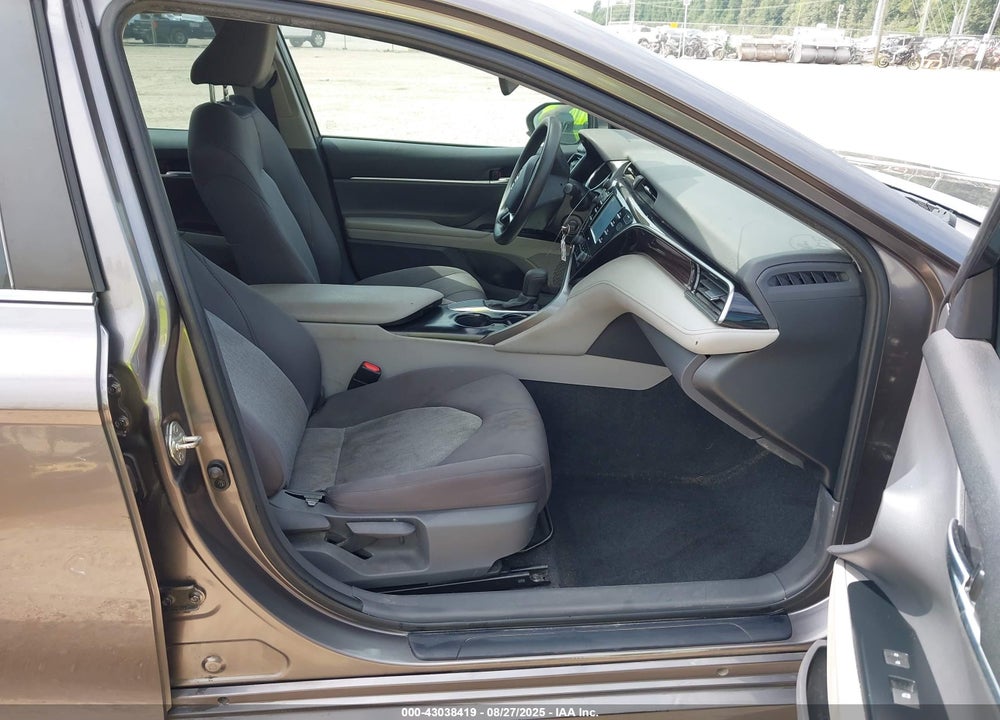 2020 TOYOTA CAMRY VIN: 4T1C11AK7LU984238