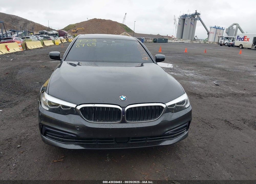 2019 BMW 5 SERIES VIN: WBAJA7C5XKG911882