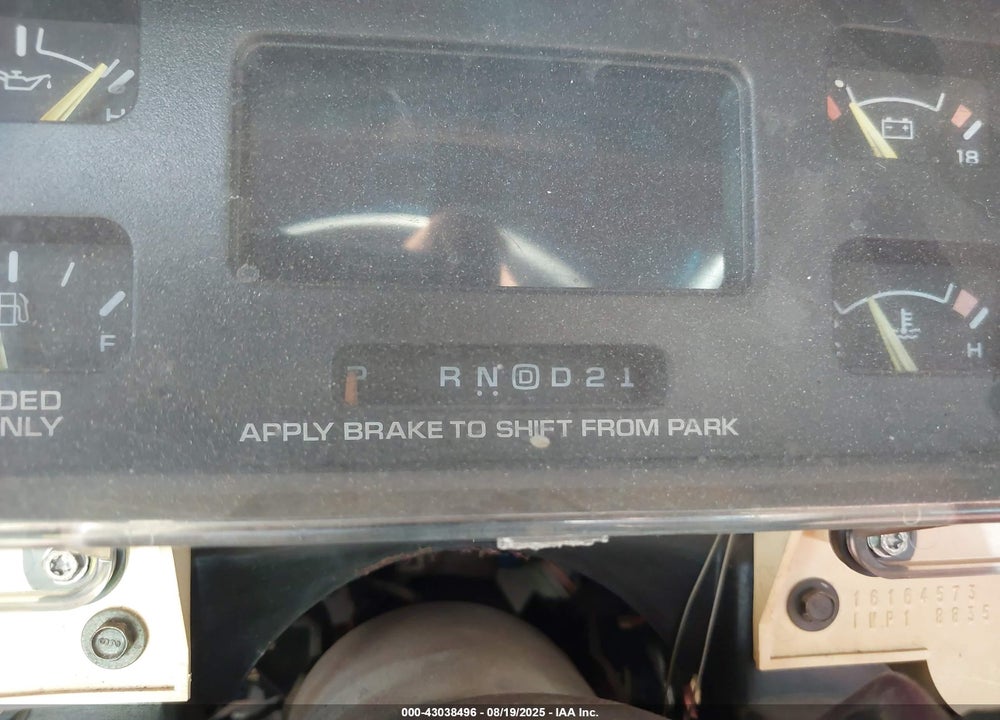 1996 CHEVROLET CAPRICE CLASSIC VIN: 1G1BL52W0TR183245