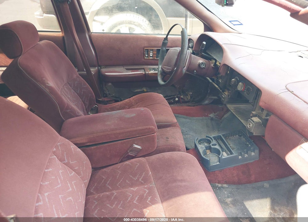 1996 CHEVROLET CAPRICE CLASSIC VIN: 1G1BL52W0TR183245