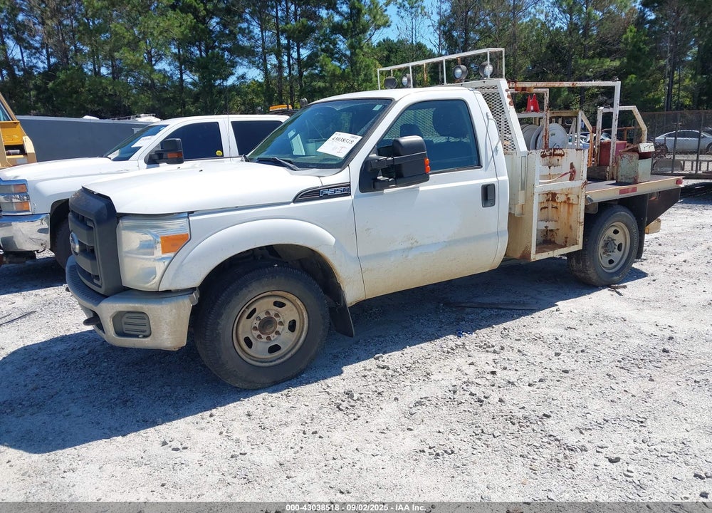 2011 FORD F-350 XL VIN: 1FTBF3A6XBEB67242