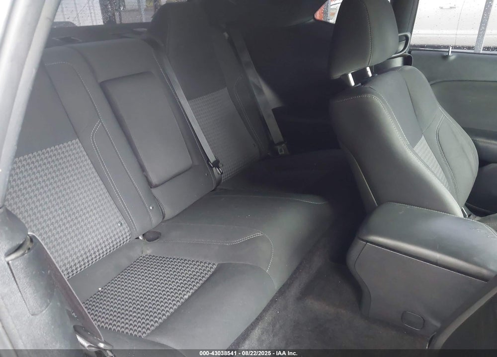 2016 DODGE CHALLENGER VIN: 2C3CDZAGXGH148829