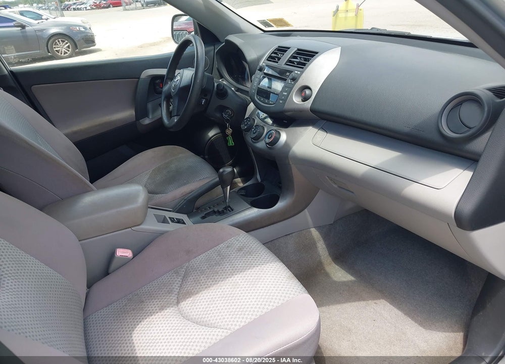 2007 TOYOTA RAV4 VIN: JTMBD33V475100198