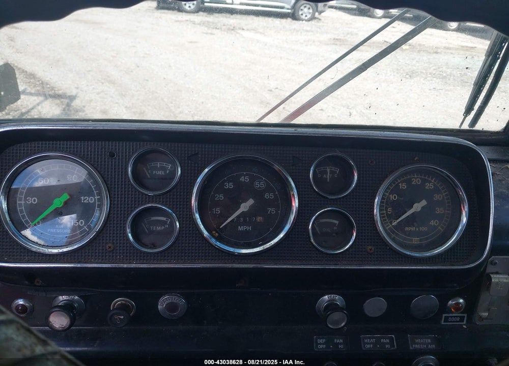 1980 FORD C8000 VIN: D80UVHJ9038