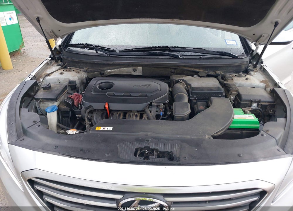 2016 HYUNDAI SONATA VIN: 5NPE24AF8GH398131
