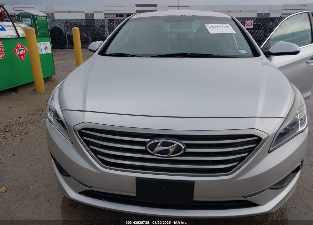 2016 HYUNDAI SONATA VIN: 5NPE24AF8GH398131