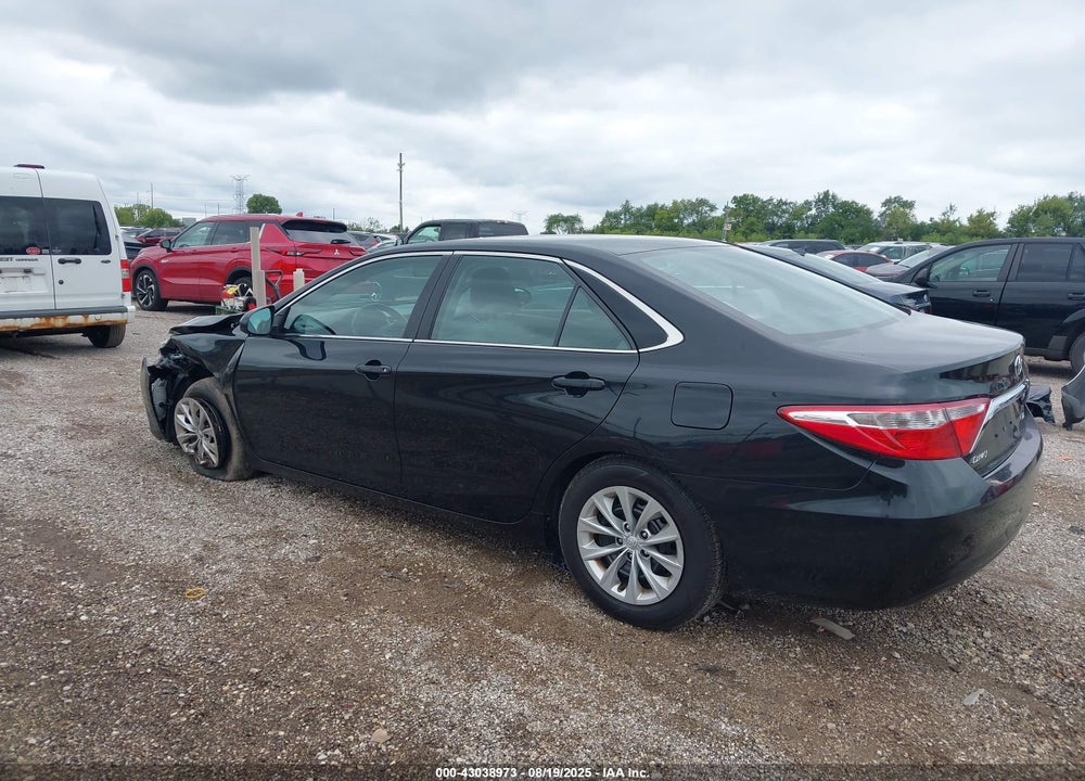 2016 TOYOTA CAMRY VIN: 4T4BF1FK0GR527563